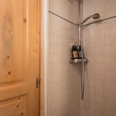 Sleeps 2 Апартаменты